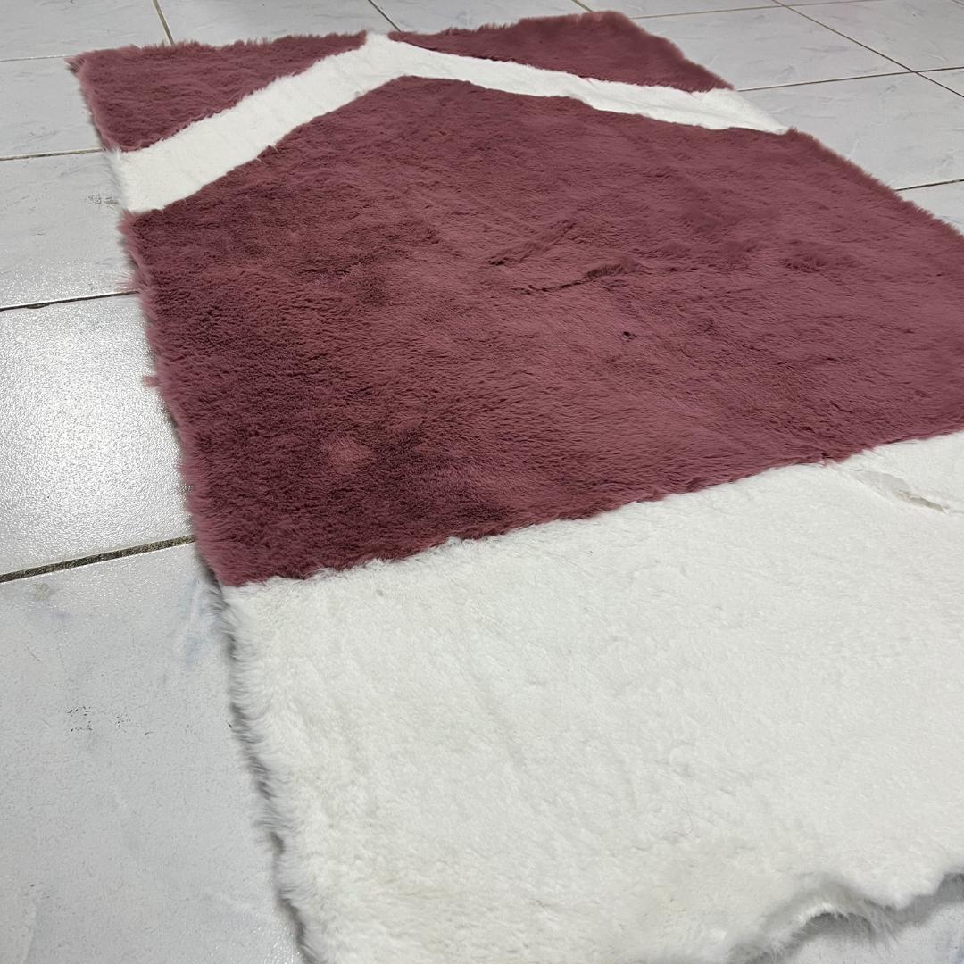White-Pink Plush Prayer Rug | Islamic Muslim Gift for Men & Women | Perfect Muslim Wedding Present, Soft Comfortable