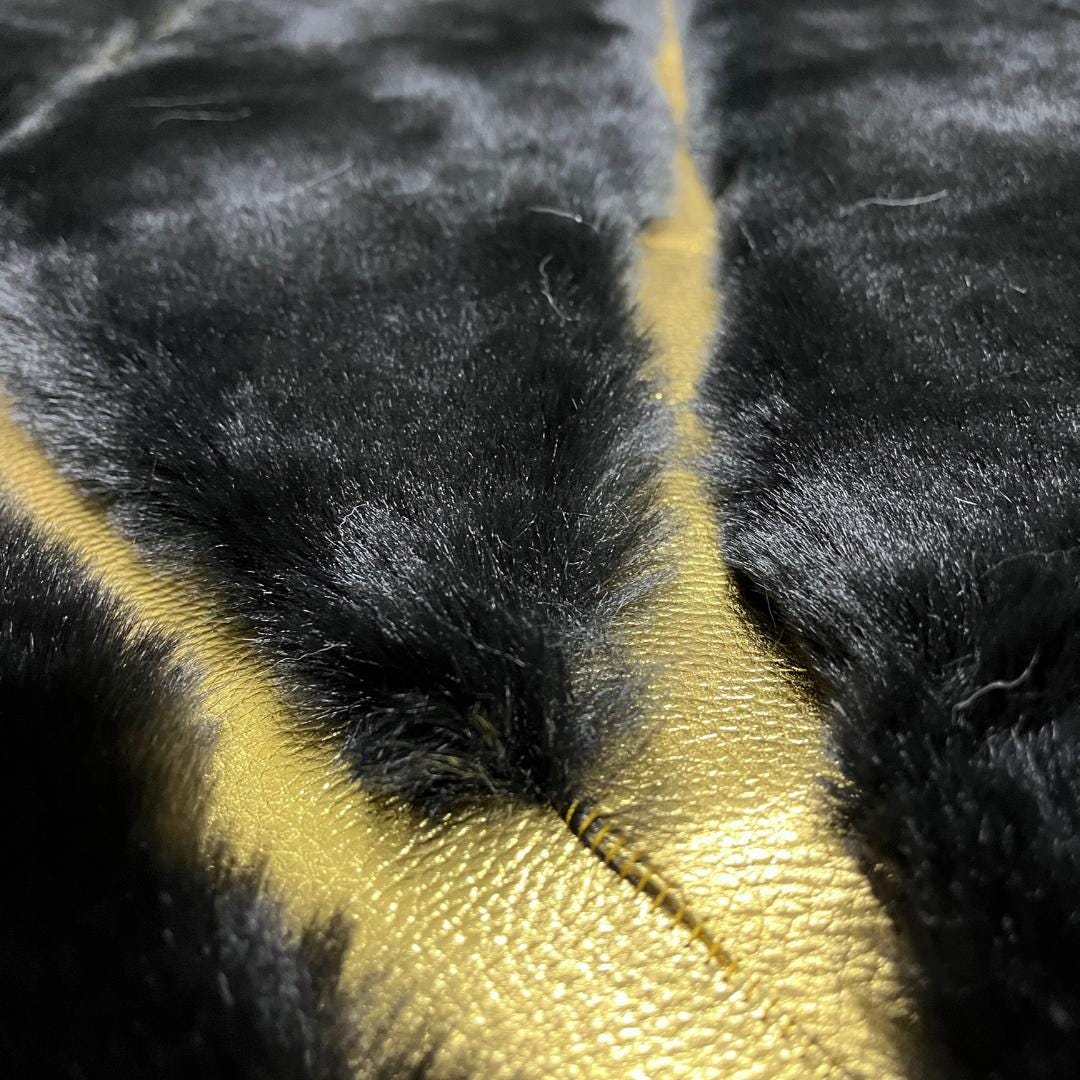 Black Shaggy Faux Fur Rug: Plush Soft Area Rug, Home Decor - BuzzLeatherCarpetBlack Shaggy Faux Fur Rug: Plush Soft Area Rug, Home Decor