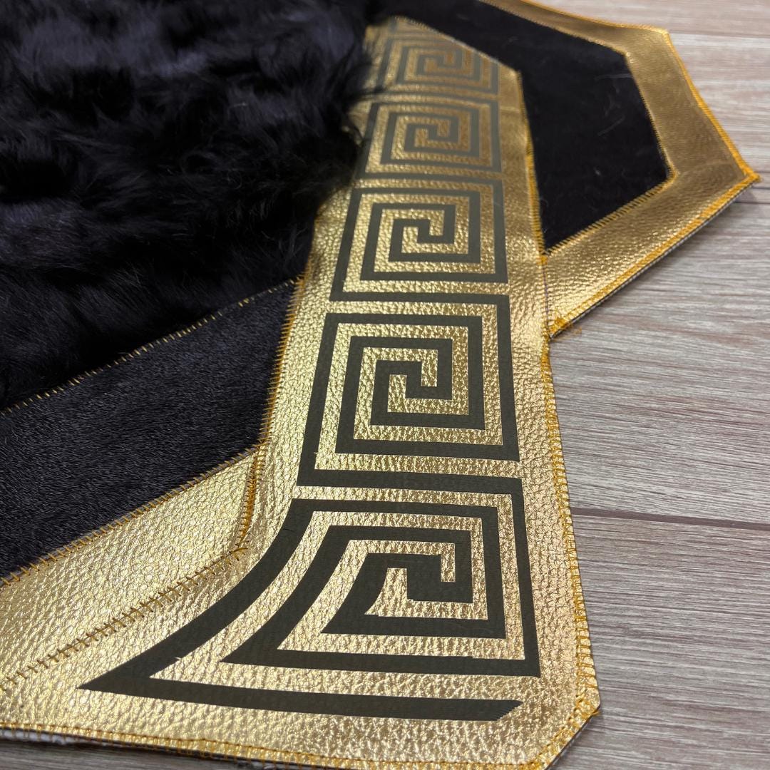 Gold & Black Cowhide Sheepskin Rug: Fluffy Lambskin Fur Area Rug - BuzzLeatherCarpetGold & Black Cowhide Sheepskin Rug: Fluffy Lambskin Fur Area Rug