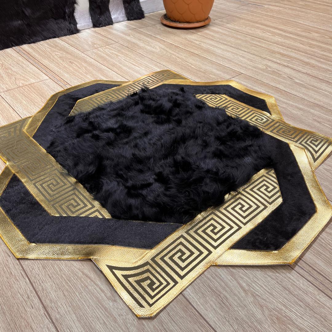 Gold & Black Cowhide Sheepskin Rug: Fluffy Lambskin Fur Area Rug - BuzzLeatherCarpetGold & Black Cowhide Sheepskin Rug: Fluffy Lambskin Fur Area Rug