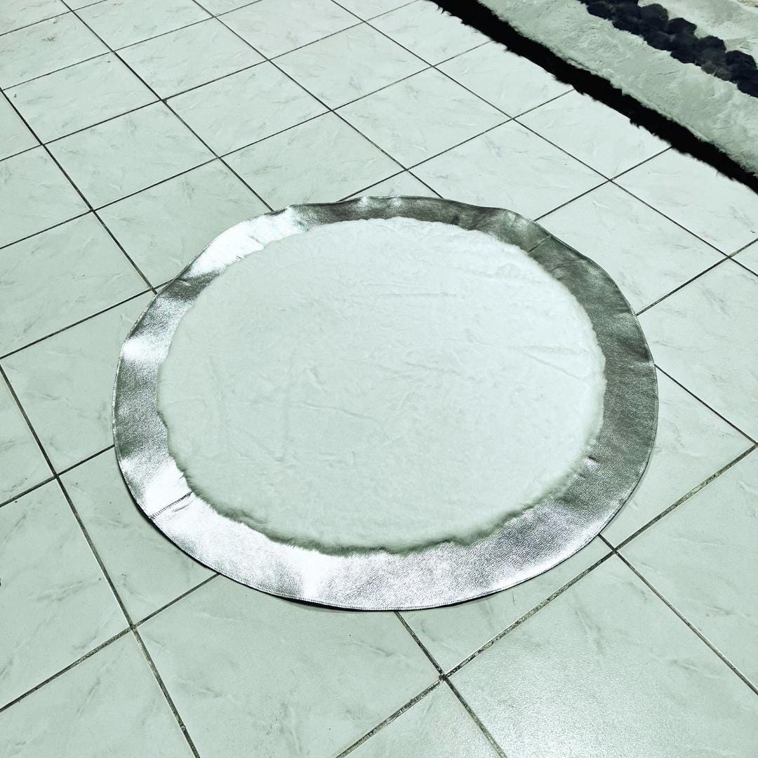 Handcrafted White Plush Faux Fur Rug: Modern Silver Accent Rug - BuzzLeatherCarpetHandcrafted White Plush Faux Fur Rug: Modern Silver Accent Rug