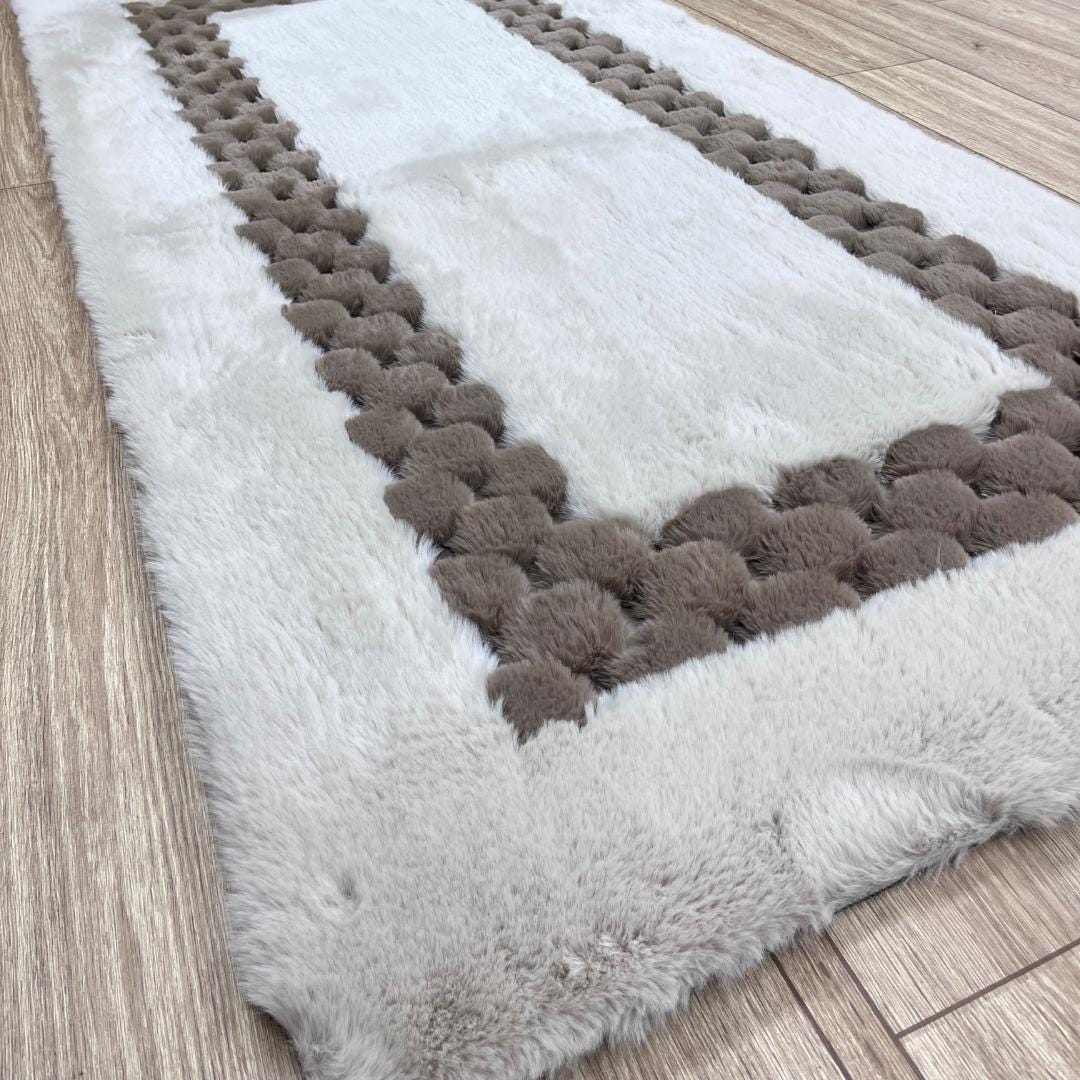 Handmade Beige Faux Leather Shag Rug - BuzzLeatherCarpetHandmade Beige Faux Leather Shag Rug