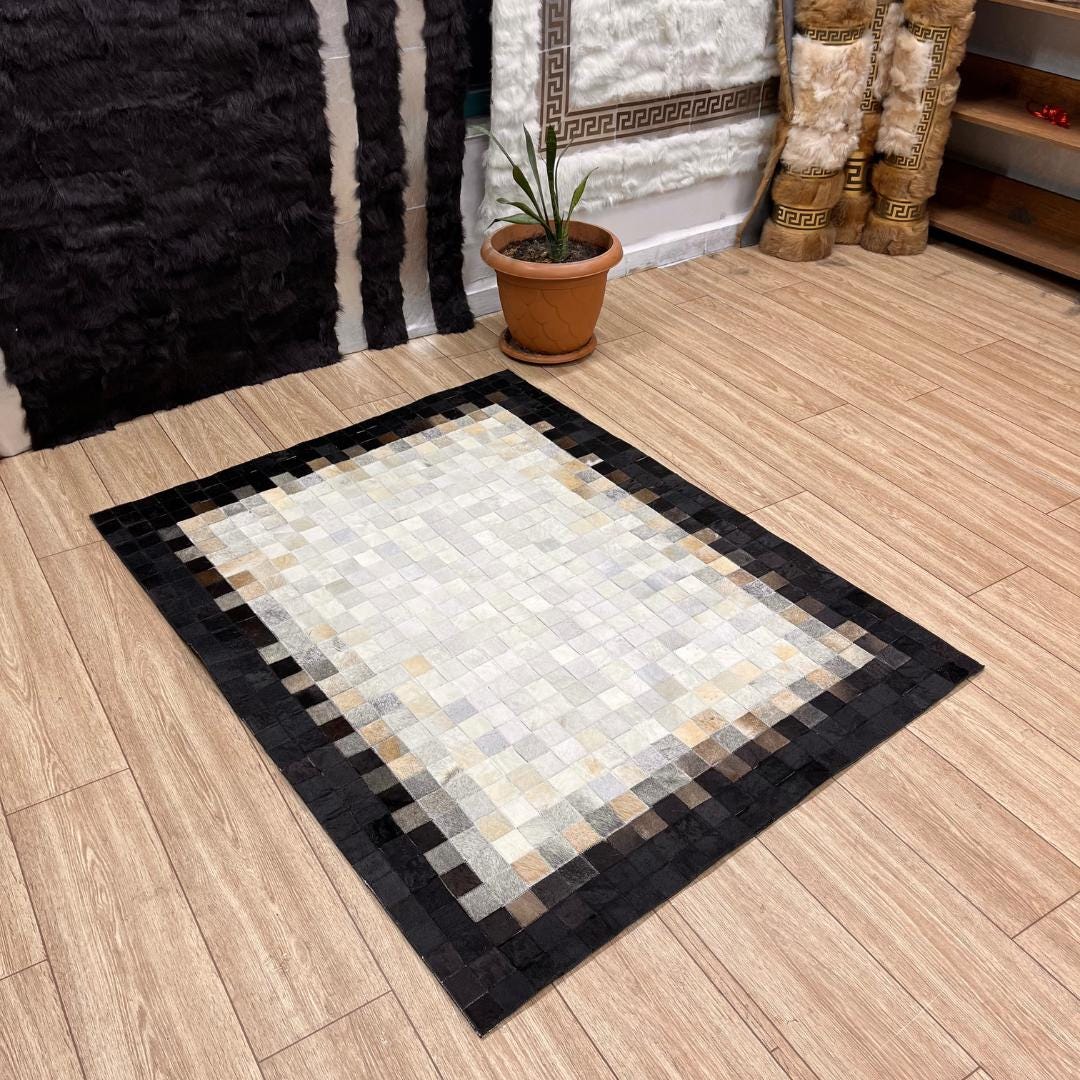 Handmade Black & White Cowhide Patchwork Runner Rug - BuzzLeatherCarpetHandmade Black & White Cowhide Patchwork Runner Rug