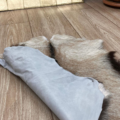 Handmade Brown Goatskin Rug: Scandinavian Minimalist Home Decor (41x52 cm / 16x20 inches) - BuzzLeatherCarpetHandmade Brown Goatskin Rug: Scandinavian Minimalist Home Decor (41x52 cm / 16x20 inches)