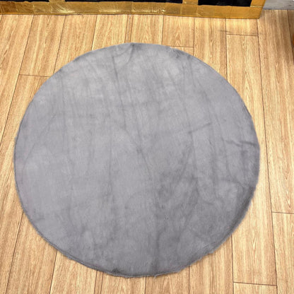Handmade Gray Plush Faux Leather Round Rug - 4&39; Diameter - BuzzLeatherCarpetHandmade Gray Plush Faux Leather Round Rug - 4&39; Diameter