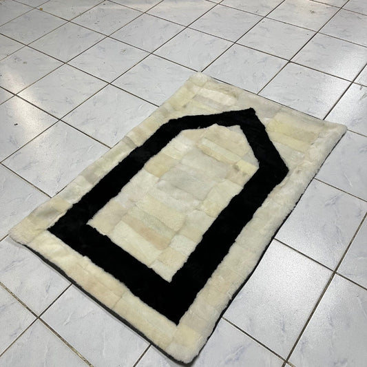 White and Black Sheepskin Prayer, Sheepskin Fur Prayer, Genuine Sheepskin, Prayer Rug Muslim Man, Islamic Muslim Gift, Muslim Wedding Gift