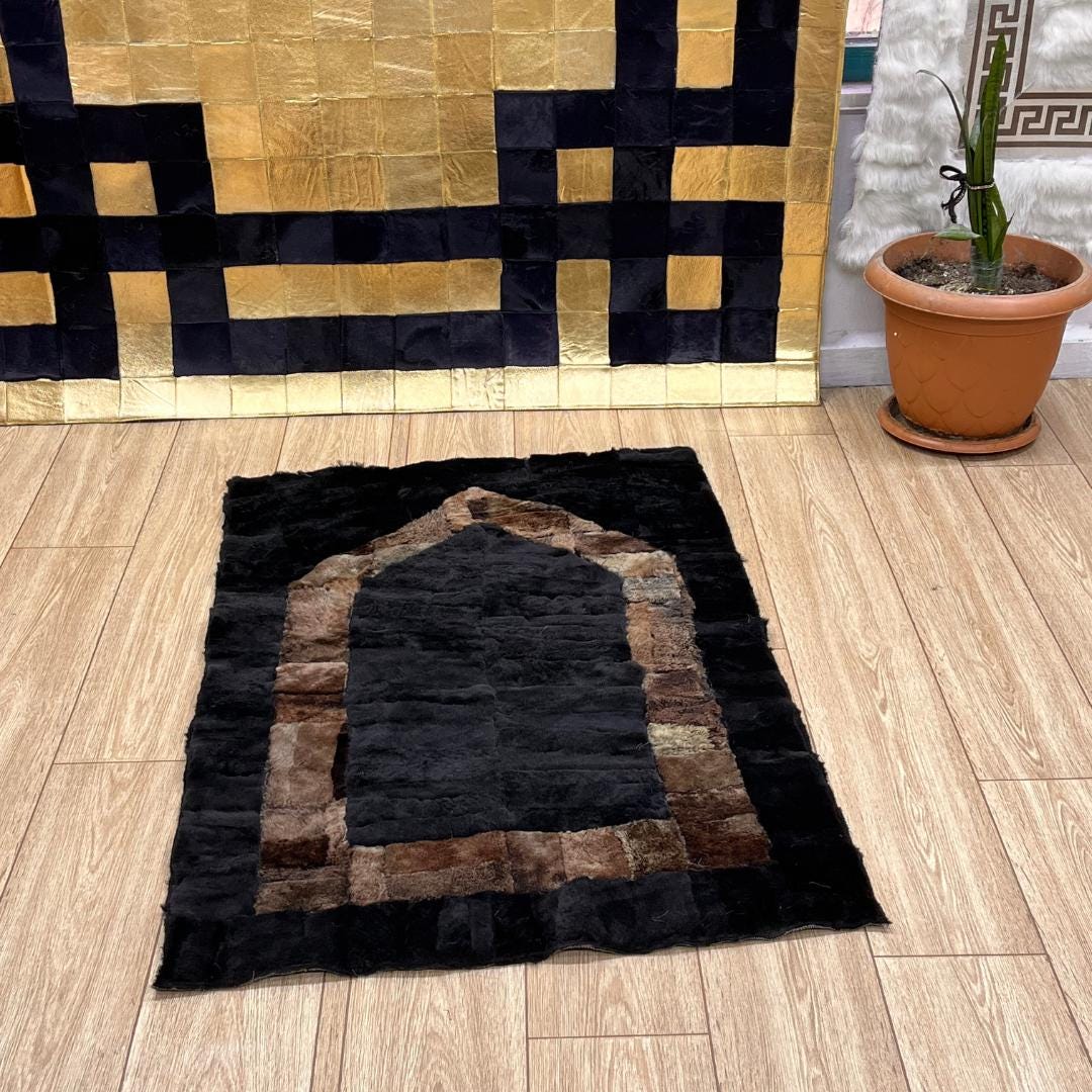 Handmade Sheepskin Prayer Rug