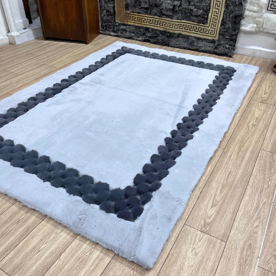 Luxury Gray Faux Fur Rug: Plush Shaggy Area Rug - BuzzLeatherCarpetLuxury Gray Faux Fur Rug: Plush Shaggy Area Rug
