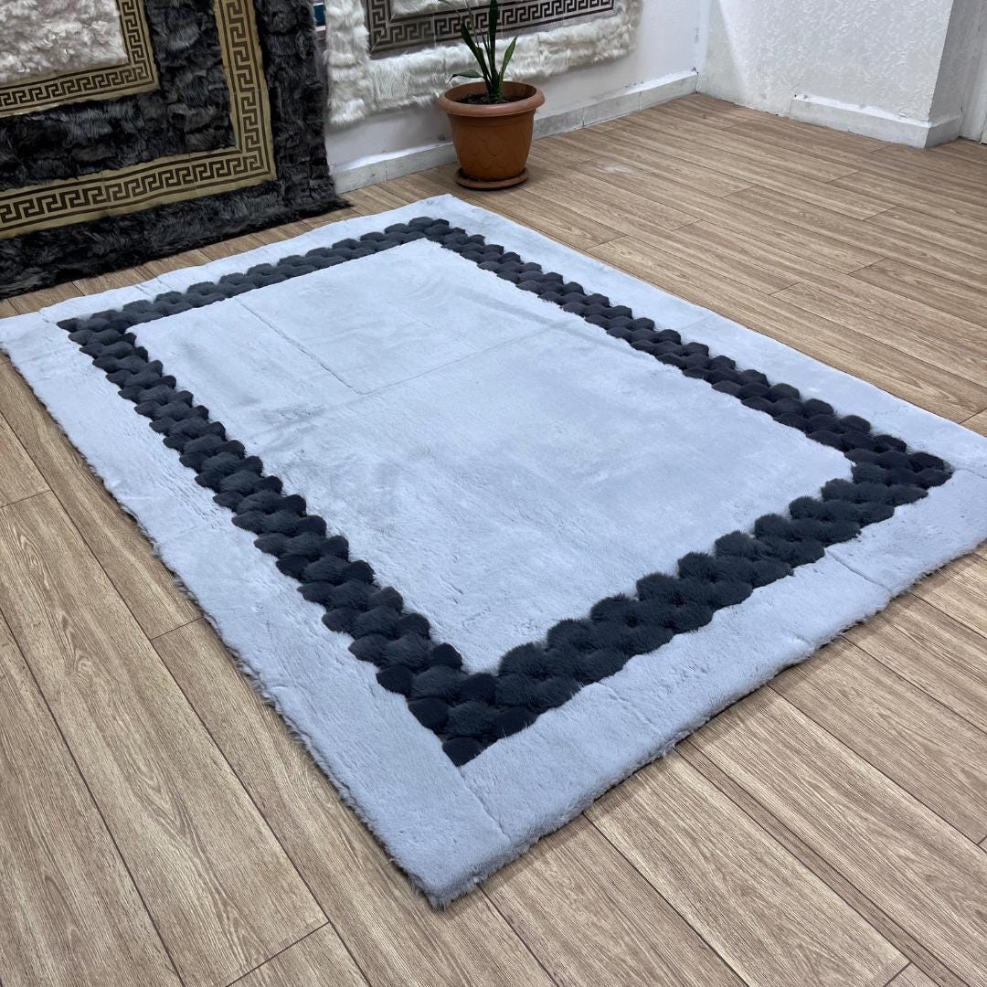 Luxury Gray Faux Fur Rug: Plush Shaggy Area Rug - BuzzLeatherCarpetLuxury Gray Faux Fur Rug: Plush Shaggy Area Rug