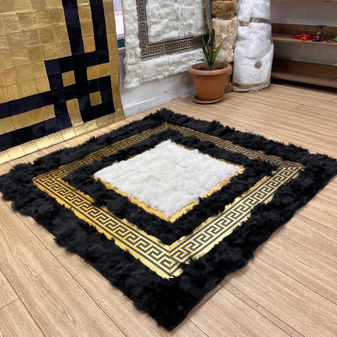 Natural Black - White Sheepskin Fur Rug - BuzzLeatherCarpetNatural Black - White Sheepskin Fur Rug